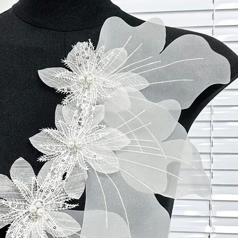 JRYYR Flower Lace Appliques, 3D Embroidery Patches for Dresses, Flower Appliques for Clothing, Bags, Jewelry DIY Crafts (White-1) - Image 4
